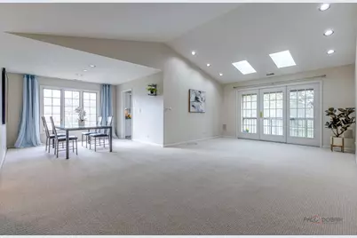 930 Ivy Lane #D, Deerfield, IL 60015 - Photo 4