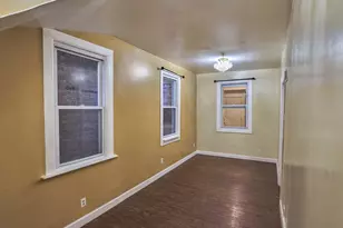 1506 W Victoria St, Chicago, IL 60660 - Photo 14