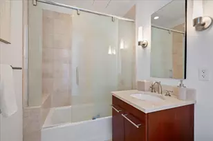 401 N Wabash Ave, Chicago, IL 60611 - Photo 16