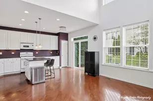 751 S Jade Ln, Round Lake, IL 60073 - Photo 12