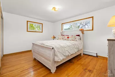 417 N Prospect Manor Avenue, Mount Prospect, IL 60056 - Photo 20