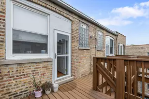 1437 W Greenleaf Ave, Chicago, IL 60626 - Photo 14