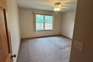 541 Hollyberry Ln, Bourbonnais, IL 60914 - Photo 10