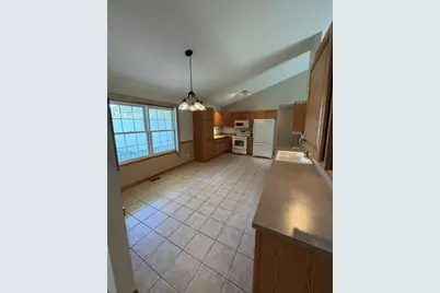 541 Hollyberry Lane, Bourbonnais, IL 60914 - Photo 4