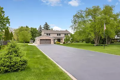 7 Sorrel Court, Lemont, IL 60439 - Photo 1