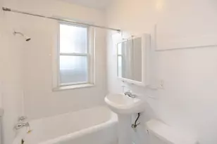 5139 W Windsor Ave, Chicago, IL 60630 - Photo 6