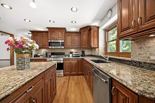 452 Windsor Dr, Oswego, IL 60543 - Photo 14