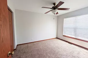 1713 Fieldstone Dr N, Shorewood, IL 60404 - Photo 12