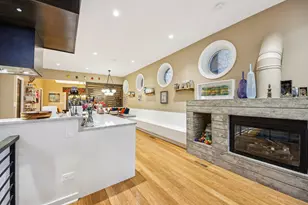 1936 N Hudson Ave, Chicago, IL 60614 - Photo 50
