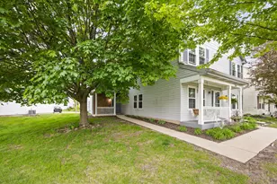 316 Ogden Falls Blvd, Oswego, IL 60543 - Photo 1