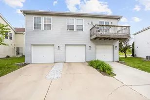316 Ogden Falls Blvd, Oswego, IL 60543 - Photo 4