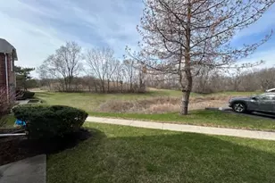 1345 Cunat Ct, Lake in the Hills, IL 60156 - Photo 14