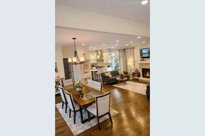 3101 Sprucewood Road, Wilmette, IL 60091 - Photo 2