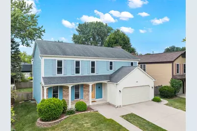661 Thompson Boulevard, Buffalo Grove, IL 60089 - Photo 1
