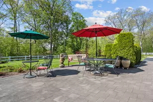1143 Beverly Pl, Lake Forest, IL 60045 - Photo 32