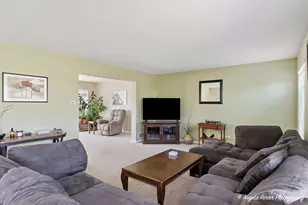 6820 Ayre Dr, McHenry, IL 60050 - Photo 14