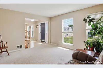 6820 Ayre Drive, McHenry, IL 60050 - Photo 4