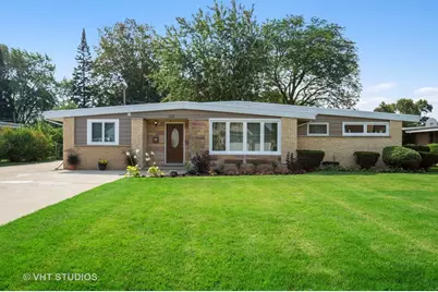 7811 W Winnemac Avenue, Norridge, IL 60706 - Photo 1