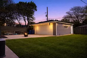 9611 Reeves Ct, Franklin Park, IL 60131 - Photo 16