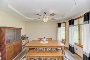 104 N Cedar St, Gardner, IL 60424 - Photo 8