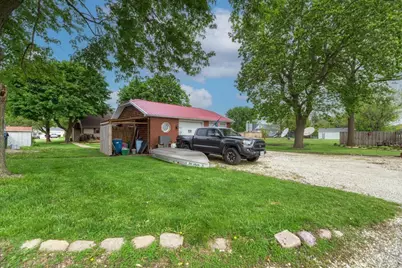 104 N Cedar Street, Gardner, IL 60424 - Photo 36