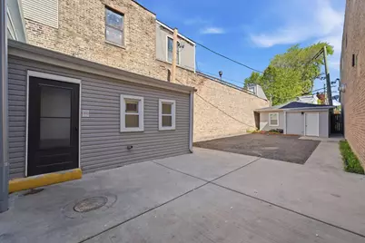 2114 W Lawrence Avenue, Chicago, IL 60625 - Photo 16