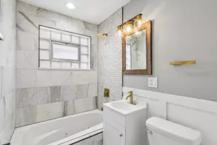 9023 S Oglesby Ave, Chicago, IL 60617 - Photo 10