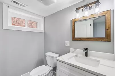 9023 S Oglesby Avenue, Chicago, IL 60617 - Photo 12