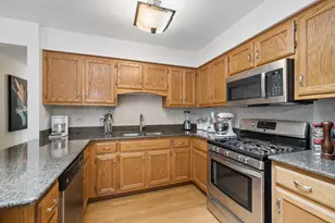 16170 Marigold Pl, Orland Hills, IL 60487 - Photo 8