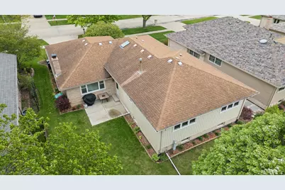 16170 Marigold Place, Orland Hills, IL 60487 - Photo 32
