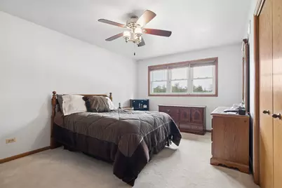16170 Marigold Place, Orland Hills, IL 60487 - Photo 14