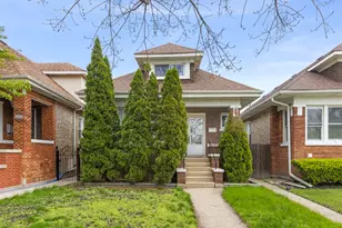 2831 N Kildare Ave, Chicago, IL 60641 - Photo 1