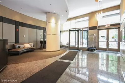 2 E Erie Street #3801, Chicago, IL 60611 - Photo 10