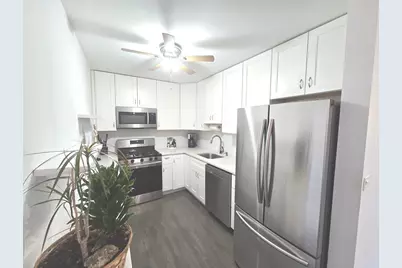 2920 N Harlem Avenue #4B, Elmwood Park, IL 60707 - Photo 4