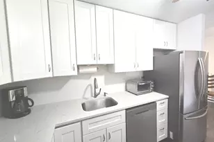 2920 N Harlem Ave, Elmwood Park, IL 60707 - Photo 6