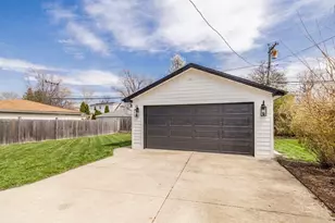 2247 S 6th Ave, North Riverside, IL 60546 - Photo 56