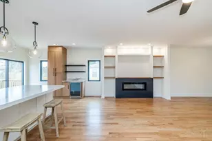 2247 S 6th Ave, North Riverside, IL 60546 - Photo 10