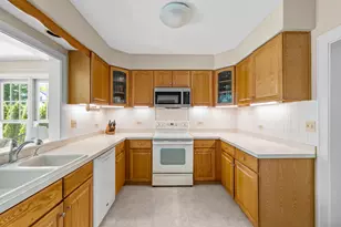 724 Maclean Ave, Kenilworth, IL 60043 - Photo 8