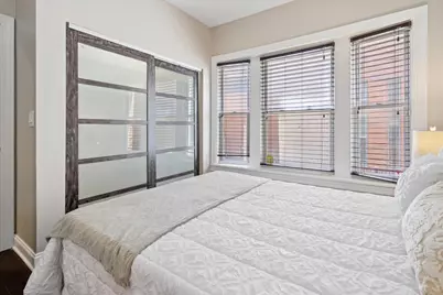 4912 N Kedzie Avenue #1W, Chicago, IL 60625 - Photo 10