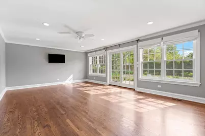 545 S Evergreen Avenue, Arlington Heights, IL 60005 - Photo 16