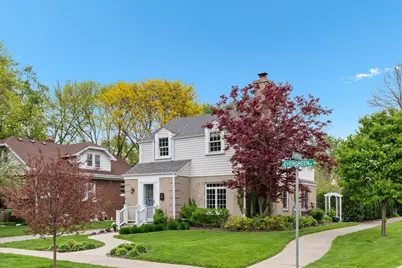 545 S Evergreen Avenue, Arlington Heights, IL 60005 - Photo 2