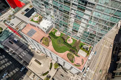 240 E Illinois Street #3101, Chicago, IL 60611 - Photo 36
