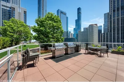 240 E Illinois Street #3101, Chicago, IL 60611 - Photo 26