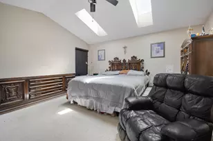 8566 Cedar St, Fox Lake, IL 60020 - Photo 16