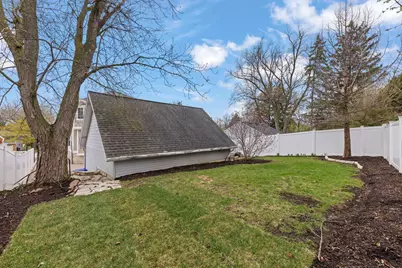 117 N Park Boulevard, Glen Ellyn, IL 60137 - Photo 36