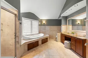 117 N Park Blvd, Glen Ellyn, IL 60137 - Photo 14