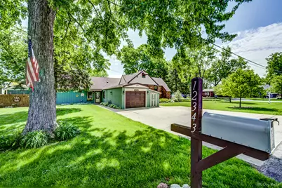 12343 S 70th Avenue, Palos Heights, IL 60463 - Photo 1