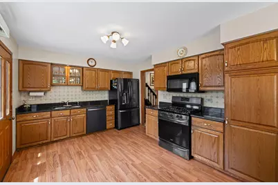530 N Westwood Avenue, Lombard, IL 60148 - Photo 10