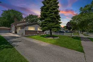 530 N Westwood Ave, Lombard, IL 60148 - Photo 1