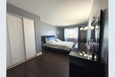 9375 Landings Lane #404, Des Plaines, IL 60016 - Photo 12